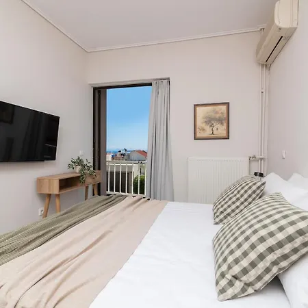 Phoenix Apartment Zakynthos Town