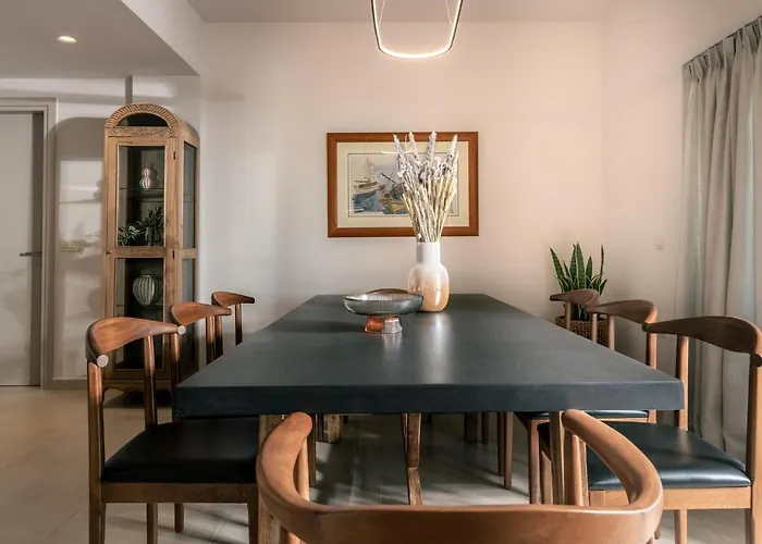 Phoenix Apartment