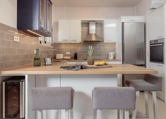 Phoenix Apartment Zakynthos
